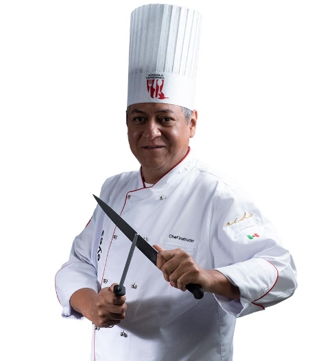 diplomado-superior-en-gastronomia-chef-manuel